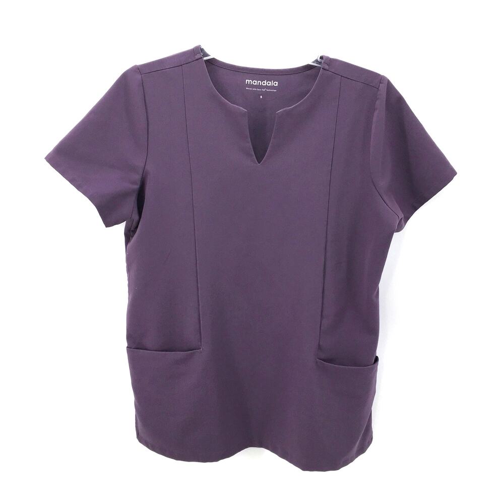 Mandala 5 pocket Notch Neck Scrub Top Small Lavender Purple Nursing Healthcare